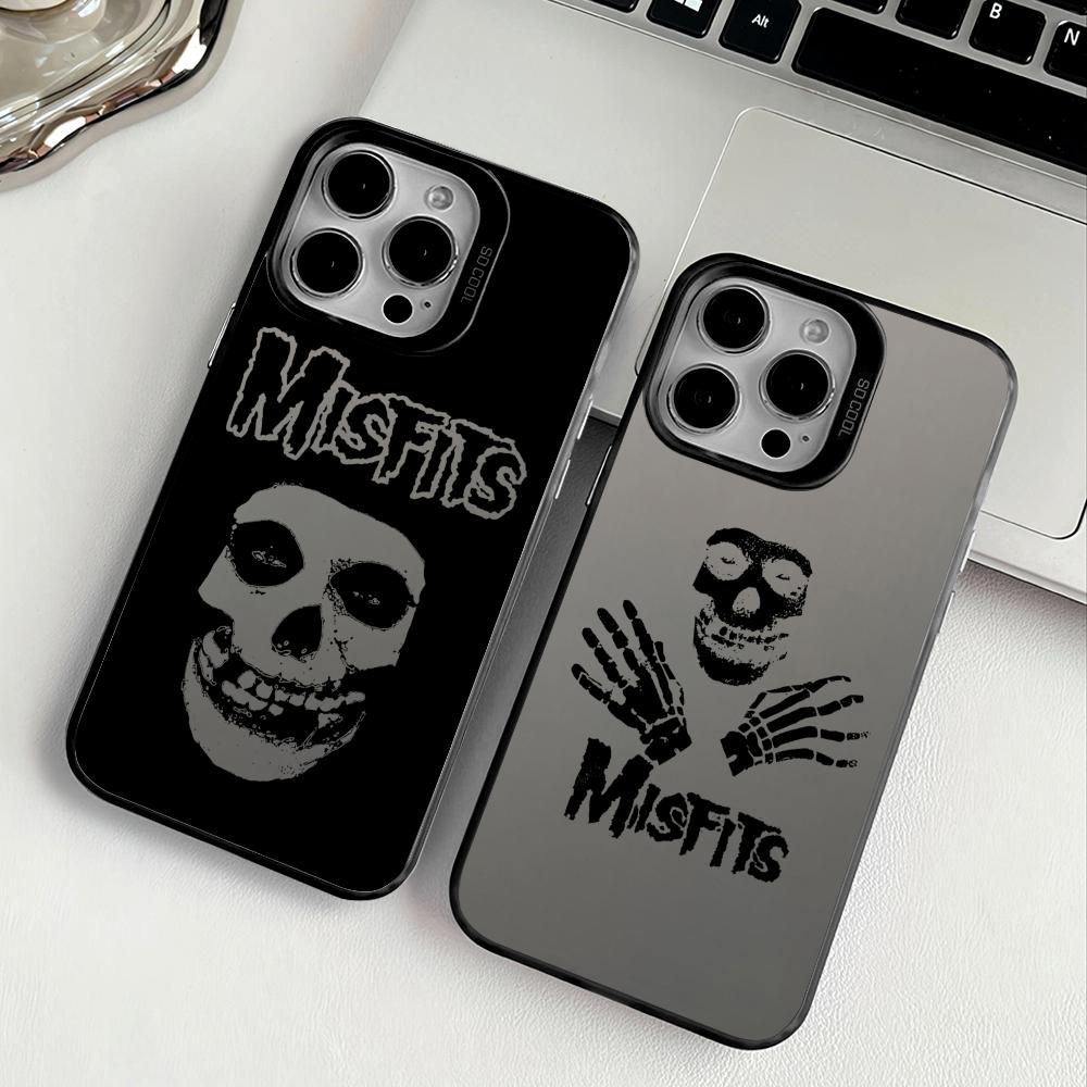 Misfits Telefon Kılıfı iPhone  - Apple Iphone 15 incelemesi ve fiyatı